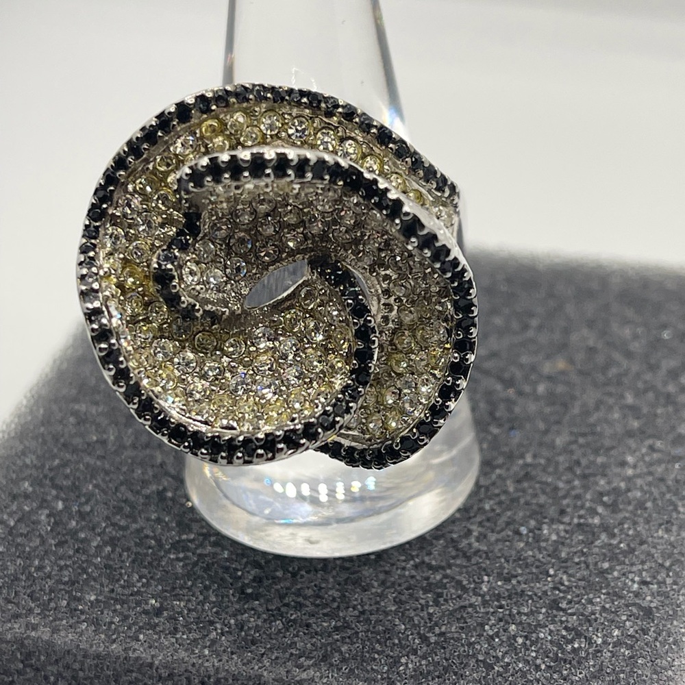 Swarovski Flower Ring